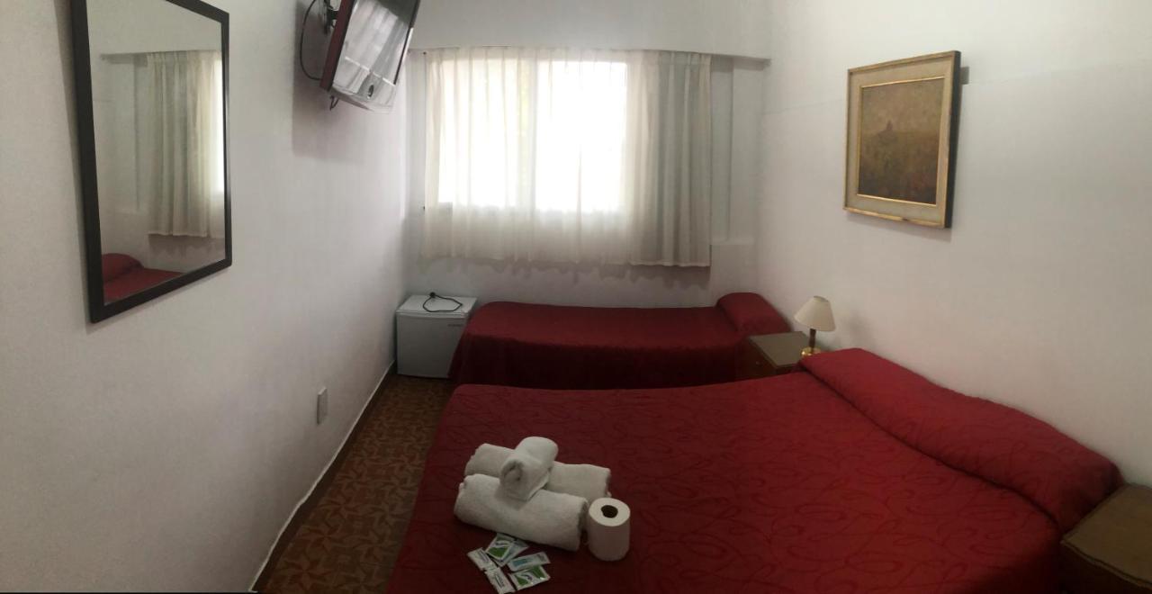 Hotel San Carlos بوينس آيرس المظهر الخارجي الصورة