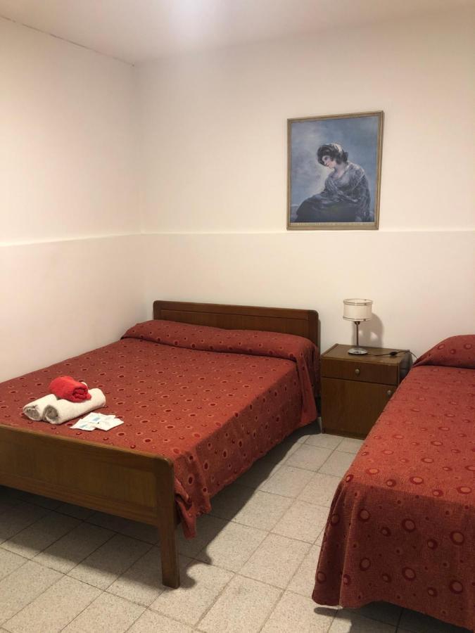 Hotel San Carlos بوينس آيرس المظهر الخارجي الصورة