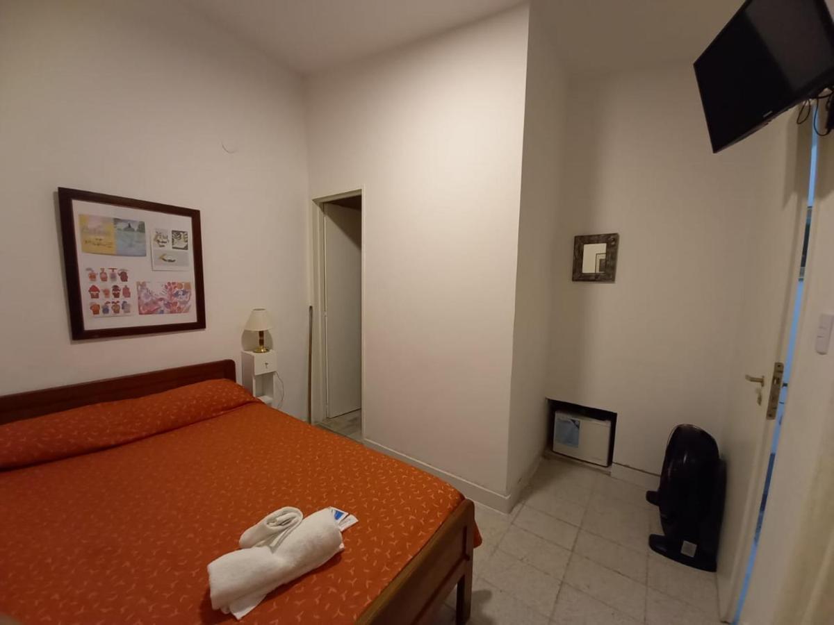 Hotel San Carlos بوينس آيرس المظهر الخارجي الصورة