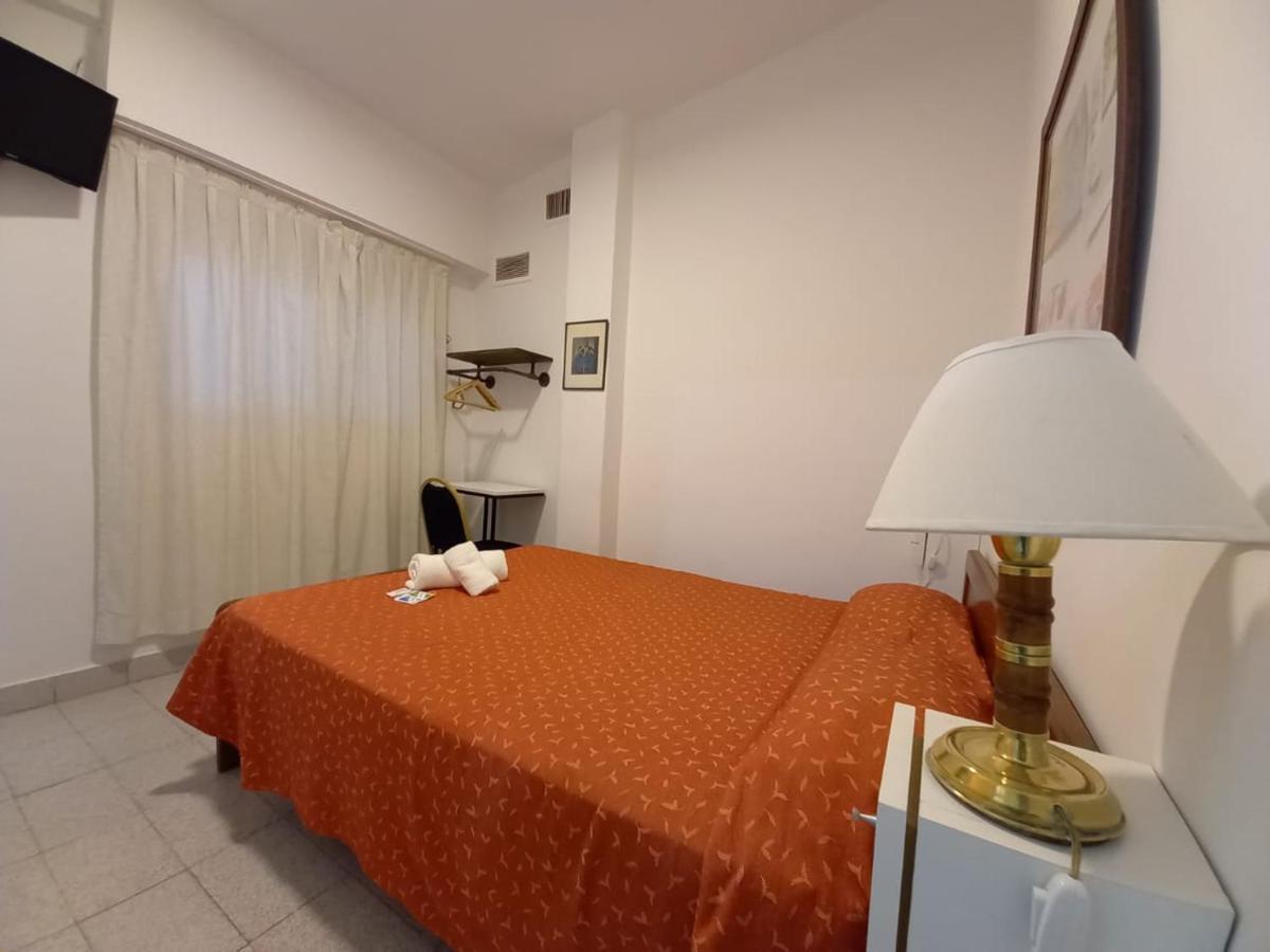 Hotel San Carlos بوينس آيرس المظهر الخارجي الصورة