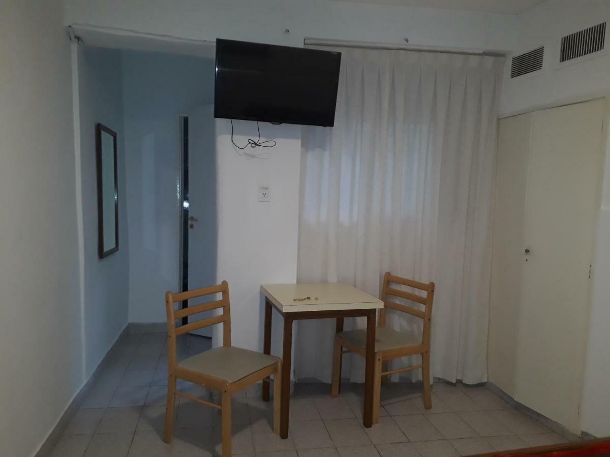 Hotel San Carlos بوينس آيرس المظهر الخارجي الصورة